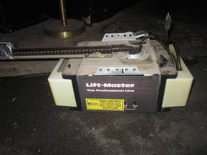 Lift Master Security  12 HP Garag...