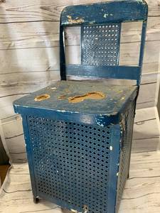 lot 60 image: Earlys 1900s Metal  Wood Cane Storage Chair