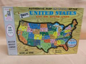 lot 11 image: New Vintage Wooden Puzzle