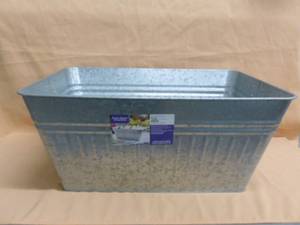 lot 30 image: Galvanized Steel Beverage Tub