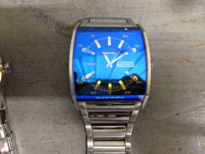 lot 35 image: Wrist Watches