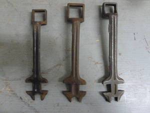 lot 47 image: Antique Buggy Wrenches