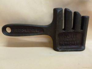 lot 64 image: Antique Tool
