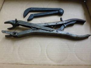 lot 72 image: Vintage Tools