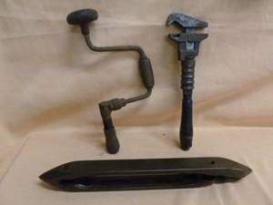lot 134 image: Antique Tools