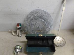 lot 173 image: Fishing Items