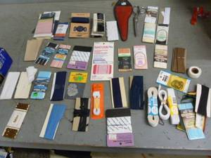 lot 177 image: Sewing Items