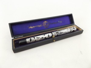 lot 15 image: Antique Pat. 1905 Sterling Silver Waterman Ideal Fountain Pen and Case 