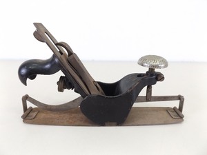 lot 18 image: RARE&nbspAntique&nbspStanley No. 113&nbspCircular Compass Plane