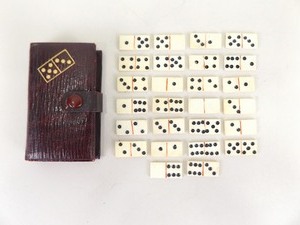 lot 22 image: RARE Antique Miniature Bone Dominoes Travel Set