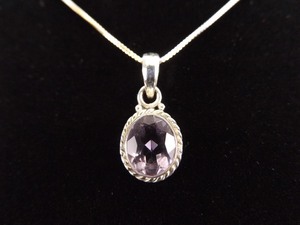lot 60 image: .925 Sterling Silver Oval Cut Amethyst Pendant Necklace