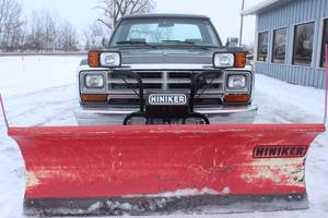 1990 Dodge Ram 250 4x4 -Plow Truck- Manual Transmission