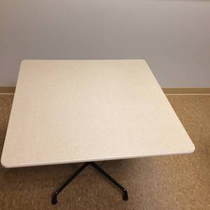 lot 88 image: MSRP $1200 HERMAN MILLER HIGH QUALITY Eames Square Table With Universal Leveling Base&nbspDesigned by Charles and Ray Eames - Chairs Not Included