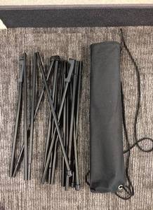 lot 118 image: Collapsible Portable Easel With Carrying Bag - Excellent Condition 