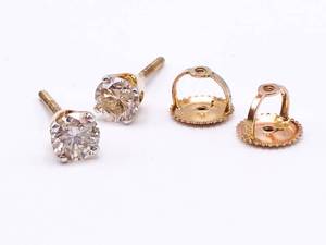 lot 6 image: Beautiful .75 Carat Diamond Stud Estate Screwback Earrings in 10k Yellow Gold