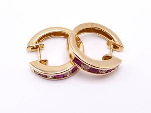 lot 23 image: Ladies Natural Ruby and Diamond Estate Earrings in 14k Yellow Gold