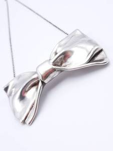 lot 50 image: Charming Silver Bowtie Estate Necklace Made in Israel