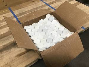 lot 9 image: EMSER Winter Frost Hexagon Mix 12 in. x 12 in. x 10 mm Marble Mosaic Tile (0.98 sq. ft.)