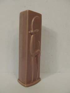 lot 59 image: Mid Century Art Pottery Gazelle Vase by Maddux of California