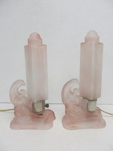 lot 4 image: Pair of Vintage Deco Figural Art Glass Lamps