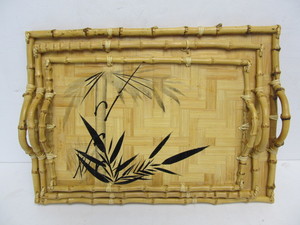 lot 130 image: Set of 3 Vintage Mid Century BambooRattan Nesting Trays