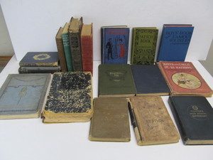 lot 153 image: Lot of Antique Books