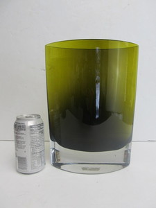 lot 213 image: Large Vintage Signed Olive Green Sommerso Crystal Vase