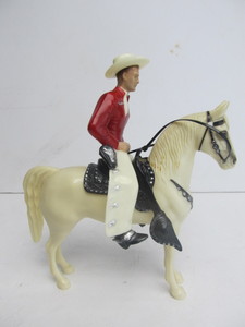 lot 82 image: Vintage HARTLAND Roy Rogers Toy wTrigger 