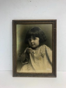 lot 11 image: Antique Framed Portrait of a Young Girl
