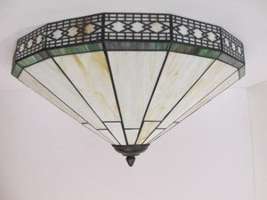 lot 69 image: Signed Vintage SPECTRUM Stained Glass Hanging Lamp Shade