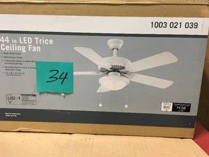 lot 34 image: Trice 44 in. LED Matte White Ceiling Fan in very good condition