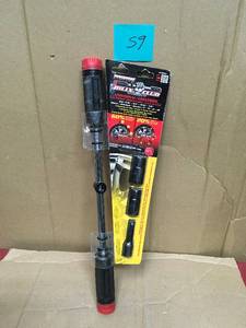 lot 59 image: Powerbuilt 642284 Billy Club Heavy Duty Universal Lug Wrench in good condition