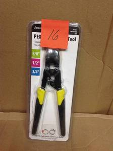 lot 16 image: Apollo 38 in., 12 in. and 34 in. PEX Quick-Cinch Clamp Tool  in good condition
