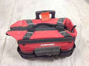 lot 61 image: HUSKY  Rolling tool bag used in good condition