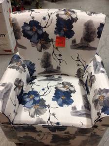 lot 62 image: Multi-Colored Fabric Floral-Designed Arm Chair in like new condition