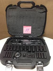 lot 77 image: Husky 38 in. Drive 100-Position Universal SAE and Metric Mechanics Tool Set (60-Piece)
