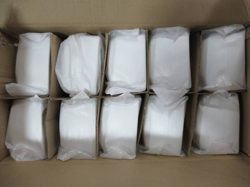 lot 329 image: 1 Case (10-Pack) Rubbermaid Commercial 3486591 Flex Wall-Mounted Manual Skin Care Dispenser, White, 1000- to 1300 mL
