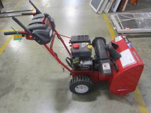 lot 59 image: Troy-Bilt 179-cc 24-in Two-Stage Electric Start Gas Snow Blower 31AM62N2711