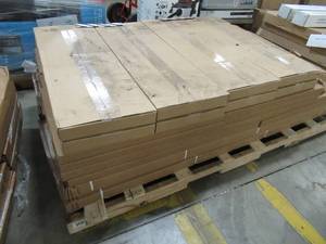 lot 217 image: MIXED PALLET OF MISCELLANEOUS CLOSET & DRAWER KITS