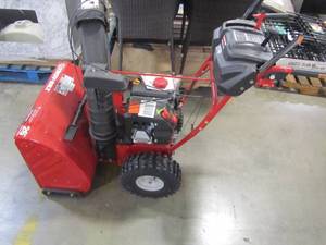 lot 110 image: Troy-bilt 26 in. 243 cc 2-Stage Gas Snow Blower with Electric Start Self Propelled and 1-Hand Operation Storm 2665