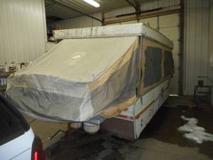 1977 Starcraft Galaxy 6 Pop-Up Camper