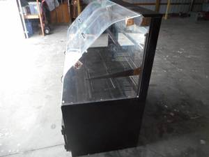 Bakery Self-Serve Display Case