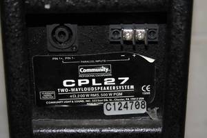 lot 19 image: Community Professional Two-Way Full-Range Bass-Reflex Mini Loudspeaker Speaker System & Mount
