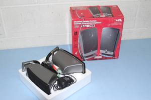 lot 23 image: CA Cyber Acoustics 2.0 Amplified Computer Speaker System  Speakers