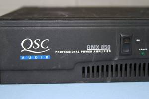 lot 36 image: QSC RMX 850 RMX850 Professional  Commercial Power Audio Amplifier Amp w Rack Mount Hardware
