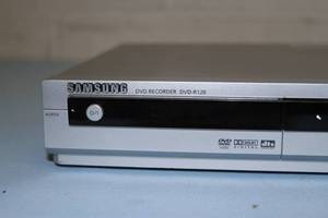 lot 82 image: Samsung DVD-R120 DVD Recorder with TV Tuner with Remote Control
