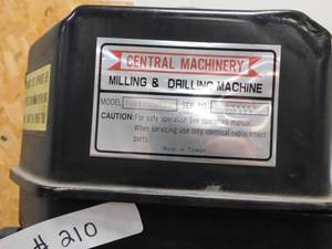 lot 210 image: Central Machinery Milling & Drilling Machine