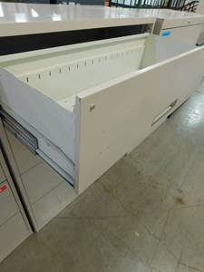 lot 267 image: 3 - Laterial File Cabinets - 42(w) x 51.5(h) x 18(d)