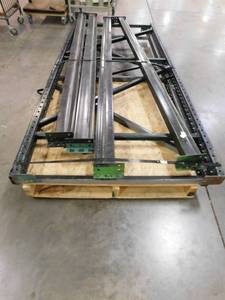 lot 322 image: Teardrop Pallet Racking