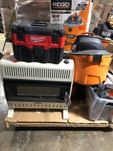 lot 8 image: PALLET OF ASSORTED CUSTOMER RETURNS - HOUSEHOLD, HADRWARE  AND SHOP EQUIPMENT